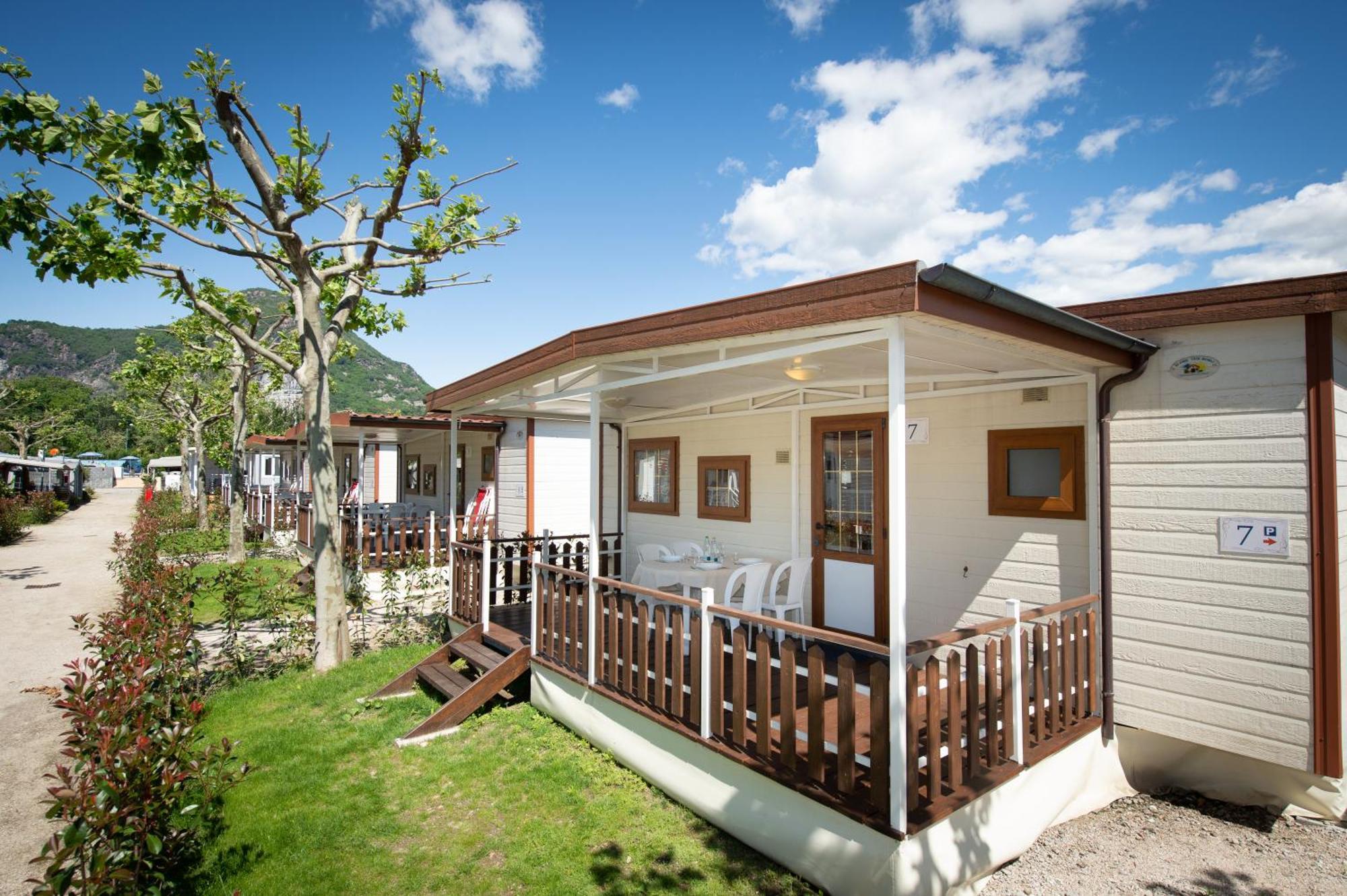 Camping Residence & Lodge Orchidea 바메노 외부 사진